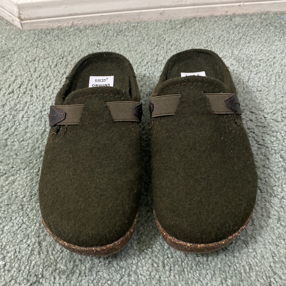 earth origins felt slip on clogs